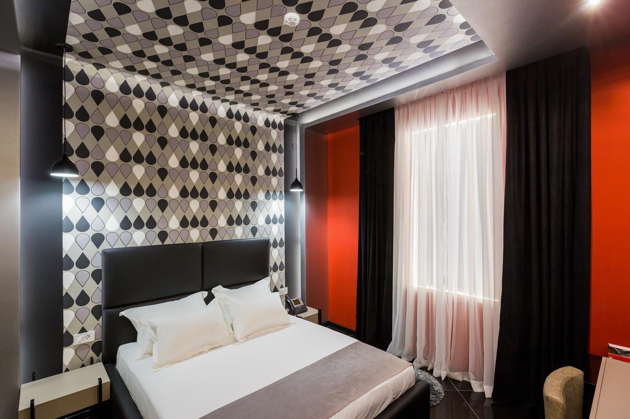 Hotel Crystal Light Nis Ngoại thất bức ảnh